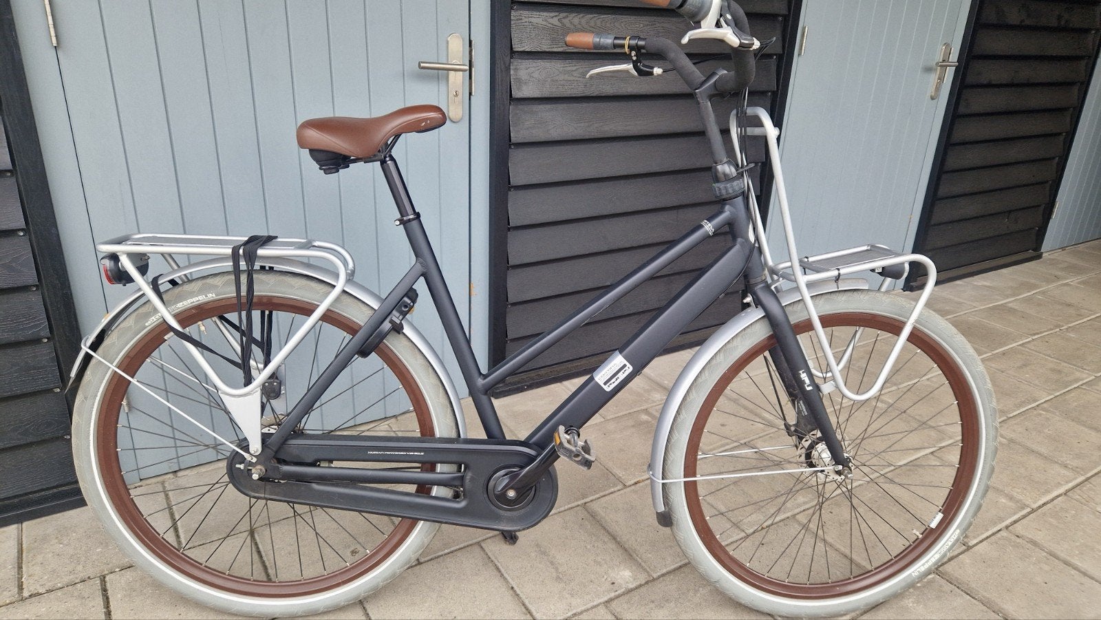 Cortina Damesfiets mat zwart met cognac accenten, Fietsen en Brommers, 53 tot 56 cm, Versnellingen, Zo goed als nieuw, Ophalen