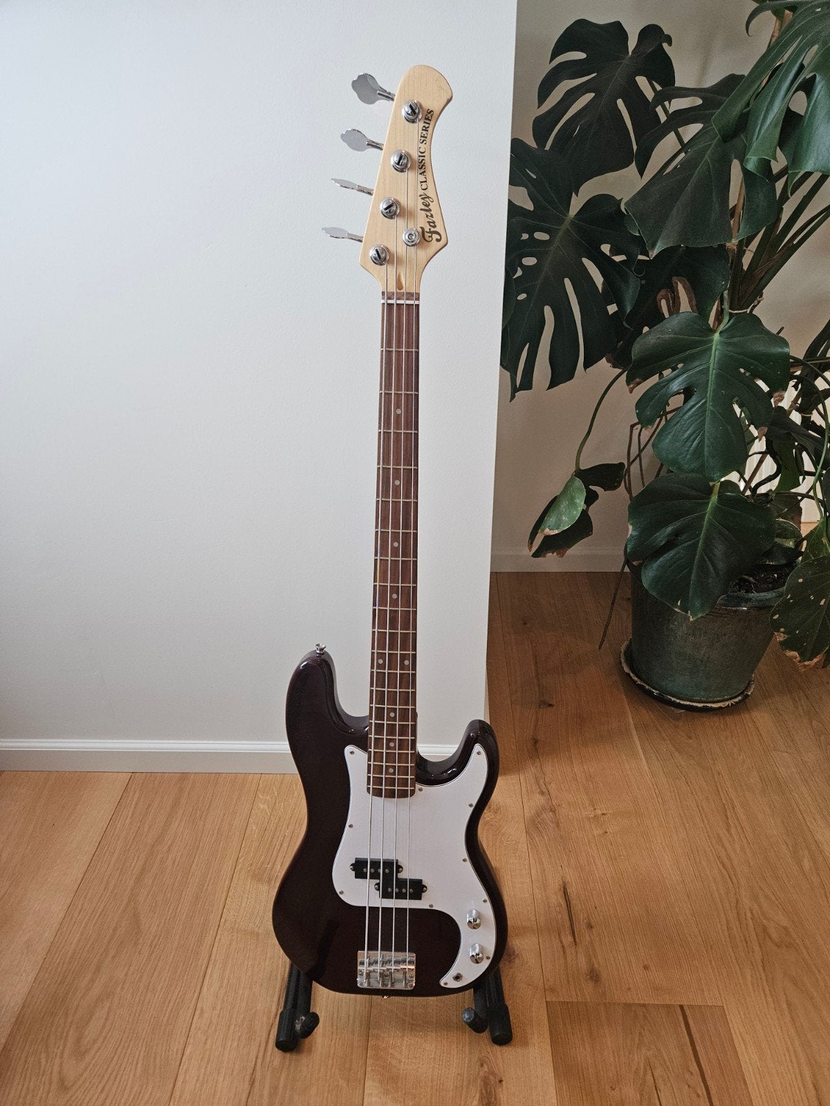 Fazley Classic Series basgitaar - Zo goed als nieuw, Ophalen, Zo goed als nieuw, Elektrisch, 6-snarig