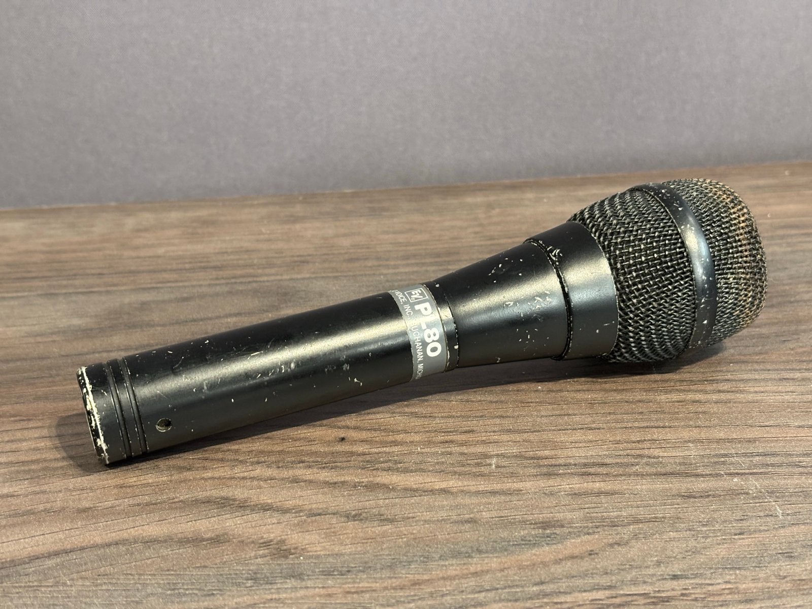 Electro-Voice PL80 (a) Supercardioïde Dynamische Zangmicrofo, Muziek en Instrumenten, Ophalen of Verzenden, Gebruikt, Zangmicrofoon