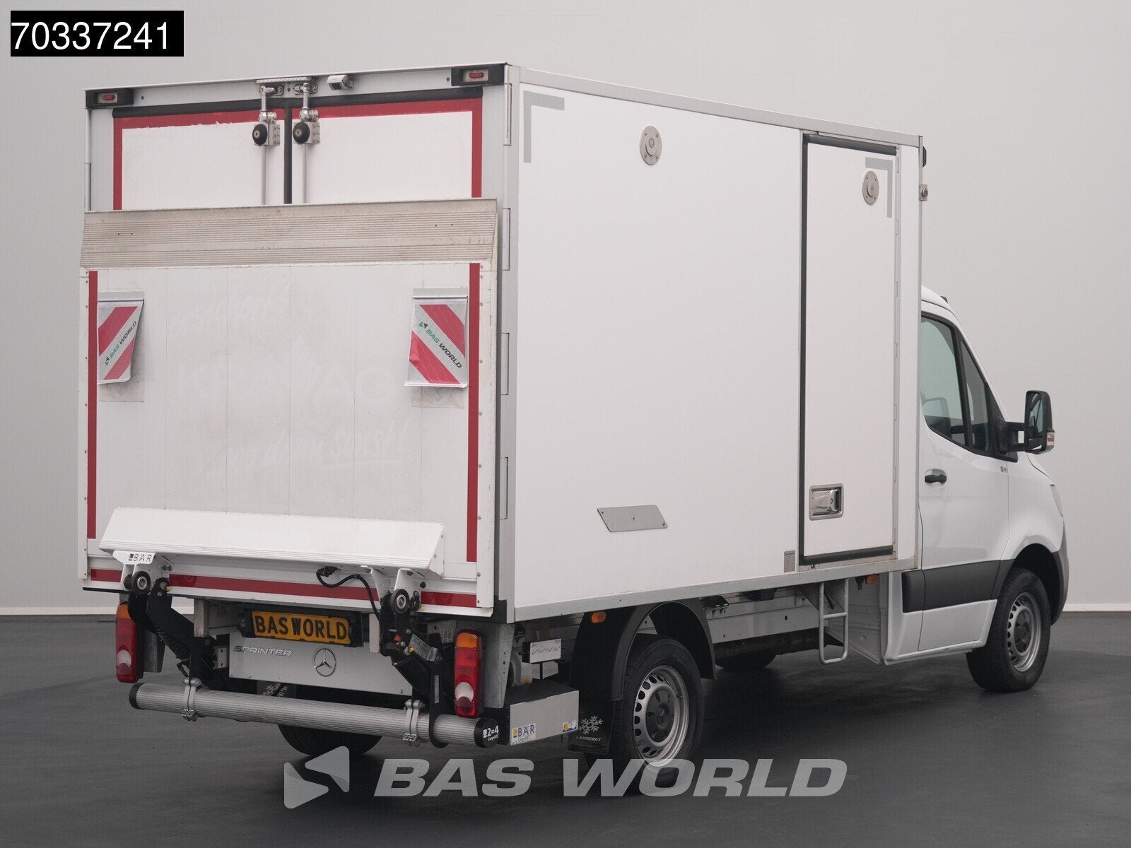 Mercedes Sprinter 317 CDI Automaat Koel/Vrieswagen Laadklep, Automaat, Stof, Gebruikt, Euro 6