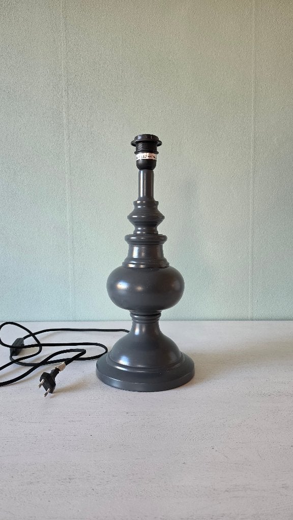 lampenvoet tafellamp grijs bijenkorf nieuwstaat, Ophalen, 45 cm, E27 (groot), Zo goed als nieuw
