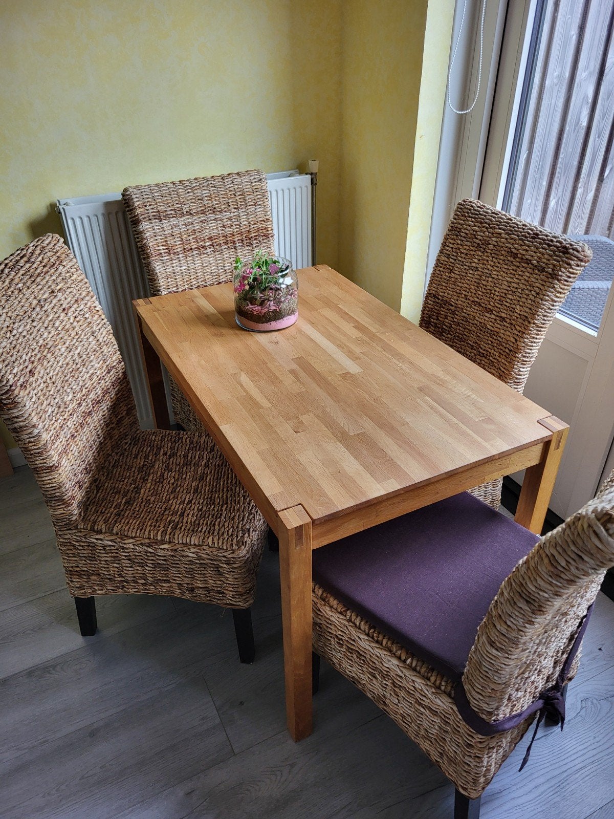 Eettafel met 4 stoelen, Ophalen of Verzenden, Gebruikt, 4 tot 6 stoelen