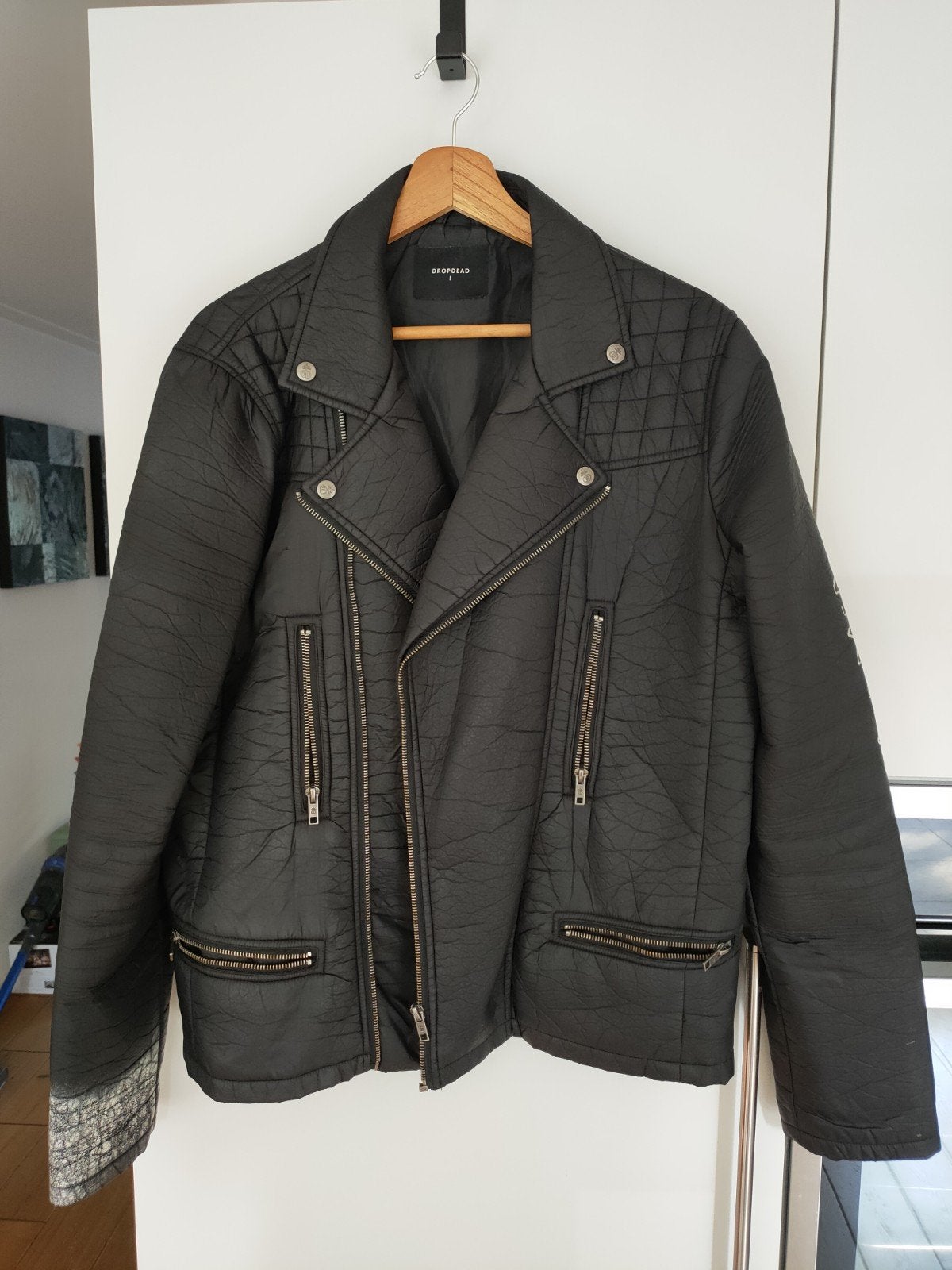 Dropdead Zwart Leren Jas met Unieke Print - Maat L, Maat 52/54 (L), Zwart, DROPDEAD, Ophalen of Verzenden