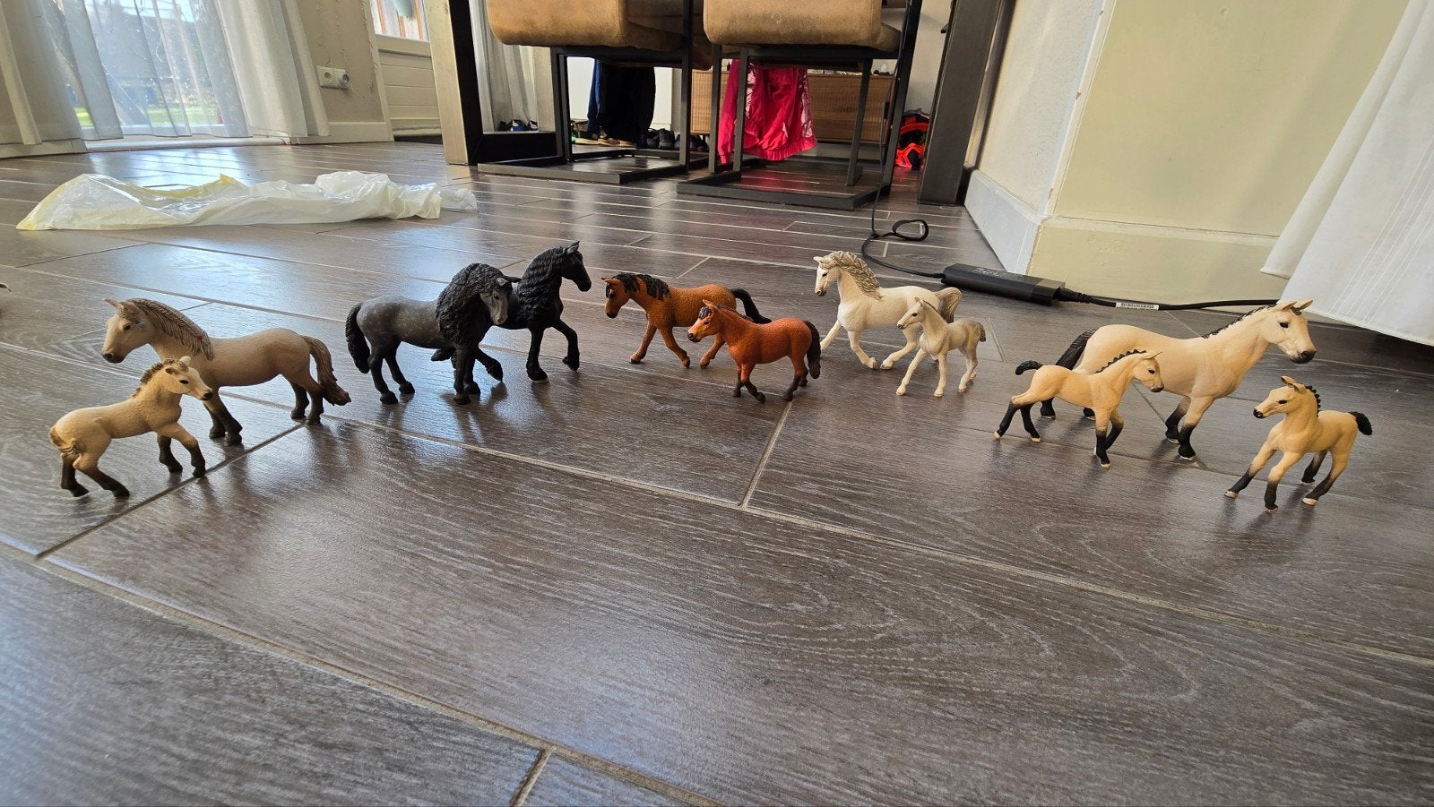 16 nieuwe Schleich paarden, Ophalen of Verzenden, Nieuw