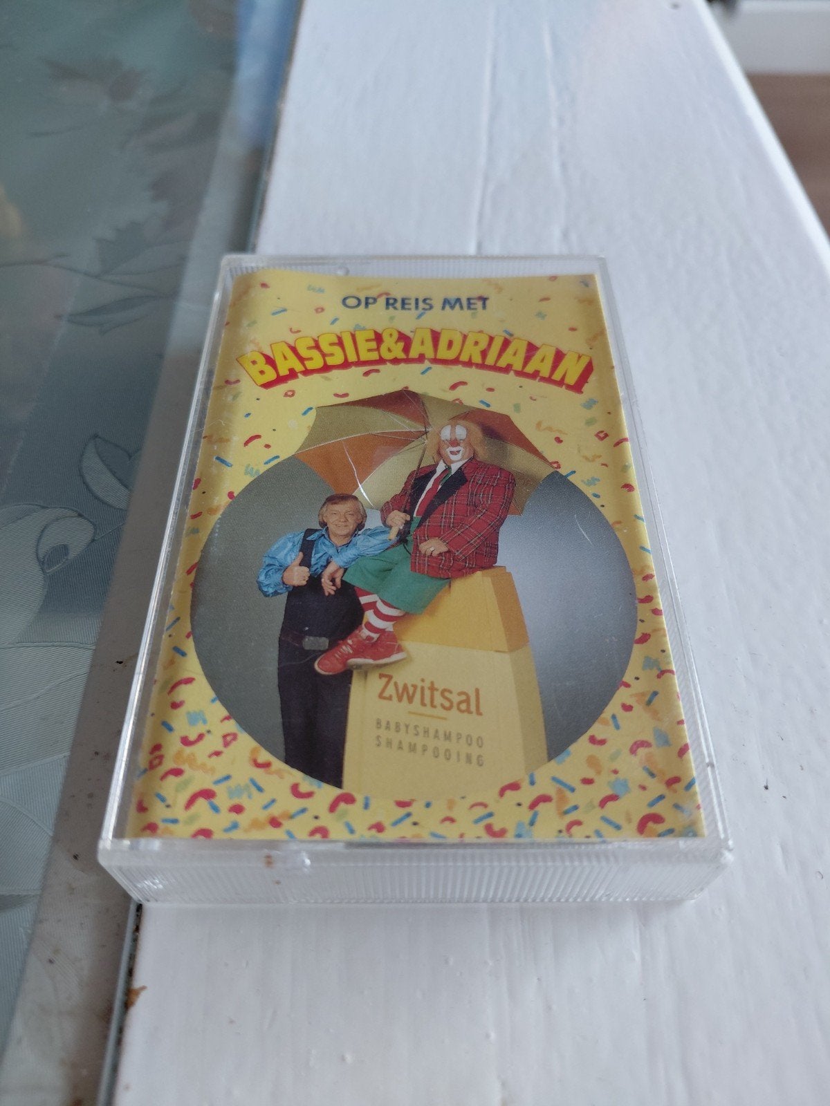 ZELDZAAM - Op Reis met Bassie & Adriaan Zwitzal Cassette., Kinderen en Jeugd, 1 bandje, Ophalen of Verzenden, Zo goed als nieuw