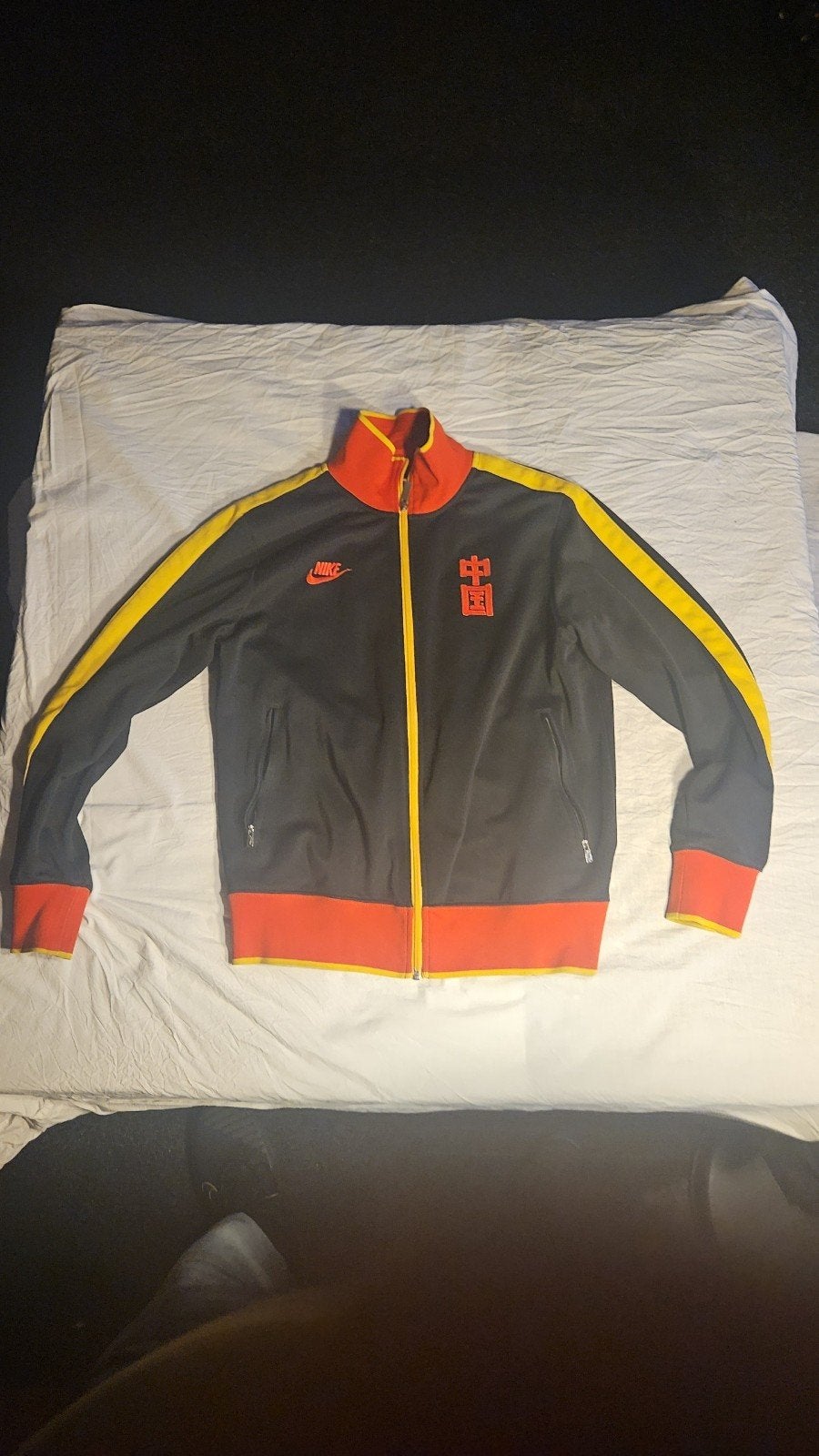 Nike China Track Jacket Zwart/Rood/Geel Maat M, Ophalen of Verzenden