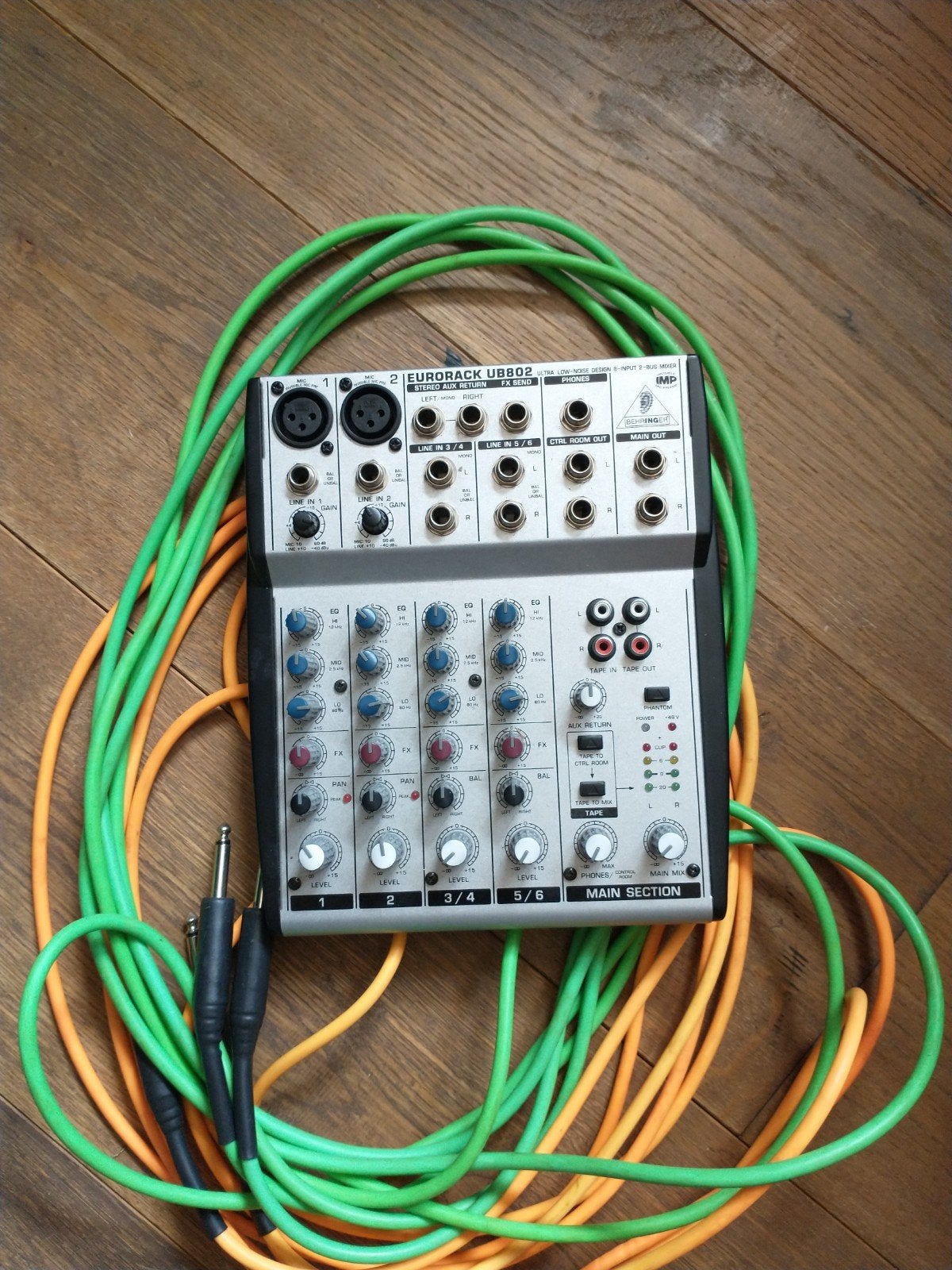 Behringer UB802 mengpaneel, Muziek en Instrumenten, Mengpanelen, Ophalen of Verzenden, Gebruikt, Minder dan 5 kanalen, Microfooningang