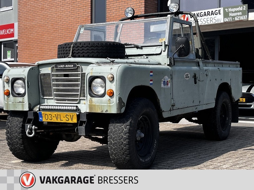 Land Rover Defender BELASTING VRIJ 109"Pickup Mag in alle mi, Auto's, Oldtimers, Land Rover, 61 pk, Bedrijf, SUV of Terreinwagen