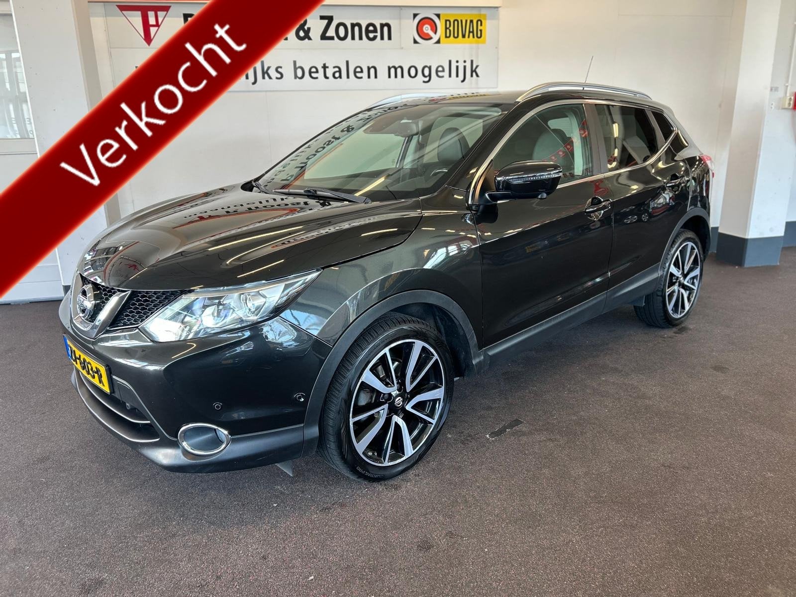 Nissan QASHQAI 1.2 Tekna Automaat | Panoramadak | Lederen be, Auto's, Gebruikt, 4 cilinders, Met garantie (alle), 116 pk