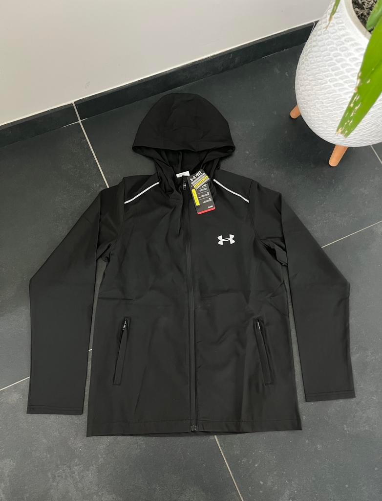 Under Armour sportset–NIEUW met labels–verschillende kleuren, Ophalen of Verzenden, Zo goed als nieuw, Maat 48/50 (M), Zwart
