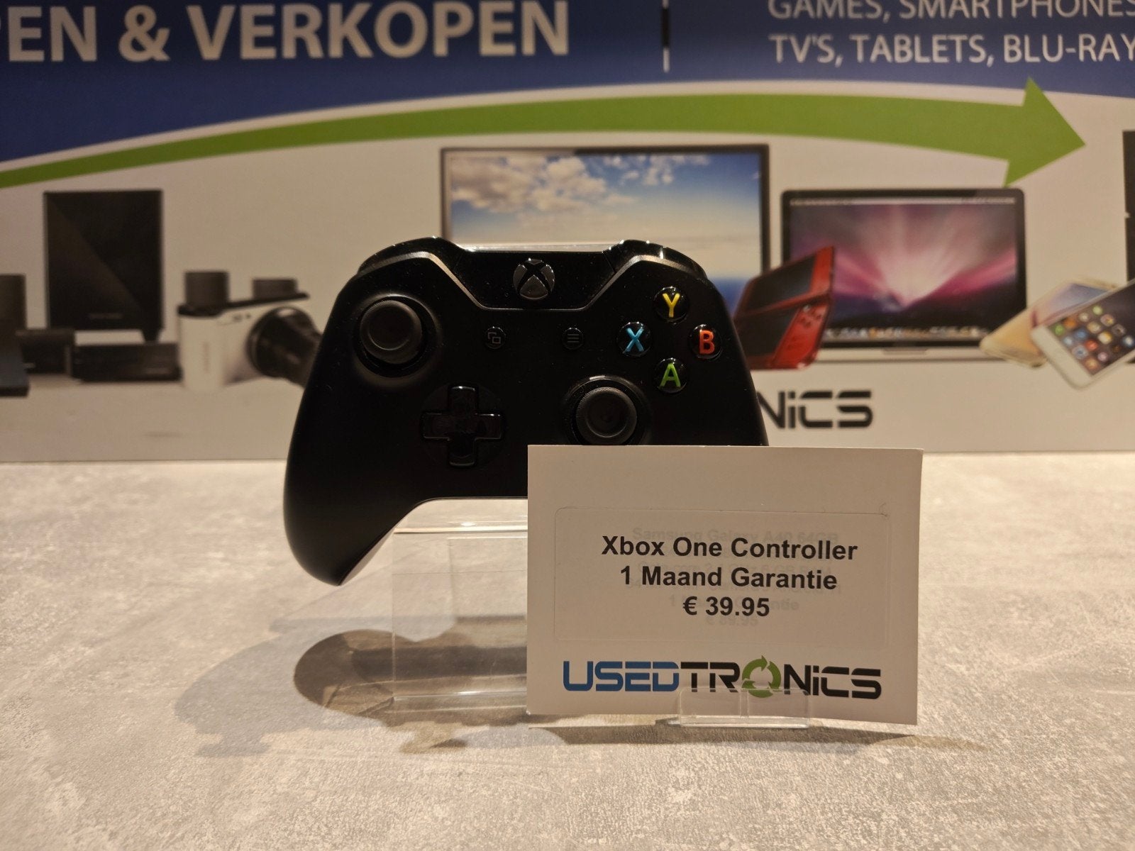Xbox One Controller - Zwart, Spelcomputers en Games, Ophalen of Verzenden, Zo goed als nieuw, Xbox One, Controller