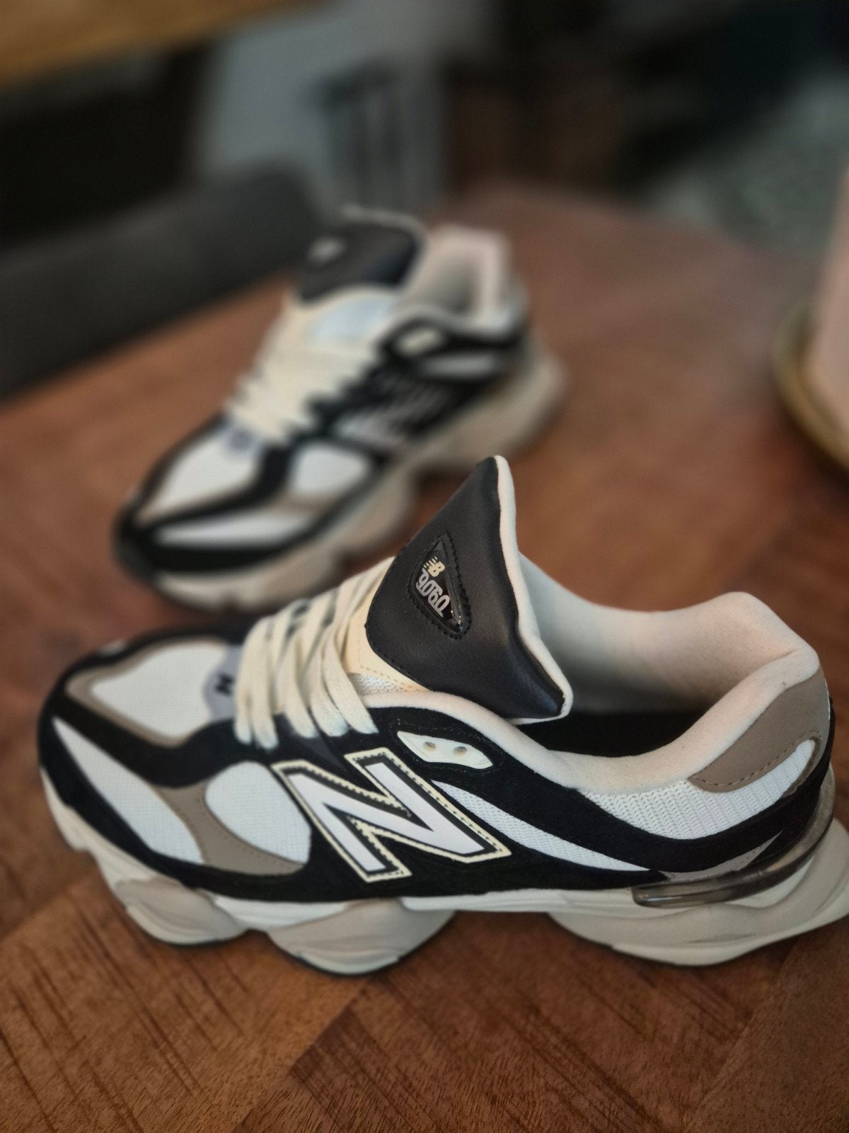New Balance 9060 Sneakers - maat 44, Ophalen, New Balance, Nieuw, Sportschoenen