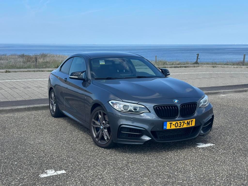 BMW M235i coupe, Achterwielaandrijving, Handgeschakeld, Particulier, 6 cilinders