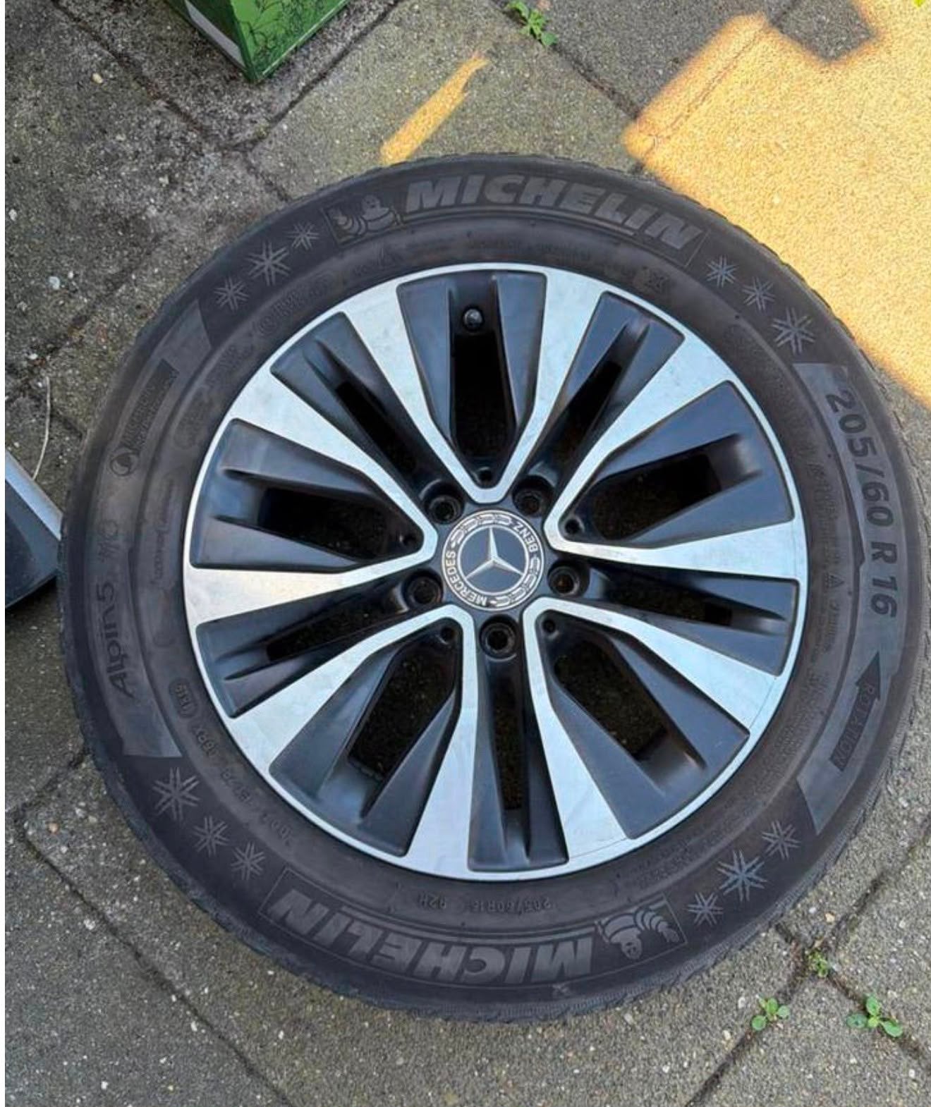 Mercedes A klasse lichtmetalen 16 INCH met Michelin banden, Auto-onderdelen, Banden en Velgen, 16 inch, Nieuw, Band(en), Personenwagen