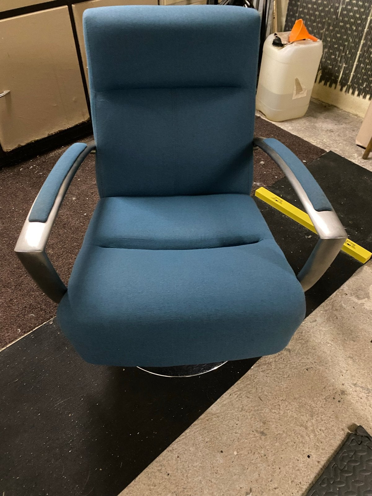 Turquoise Stoffen Draai Fauteuil met RVS Poot, Huis en Inrichting, Ophalen, Gebruikt, Minder dan 75 cm, Stof