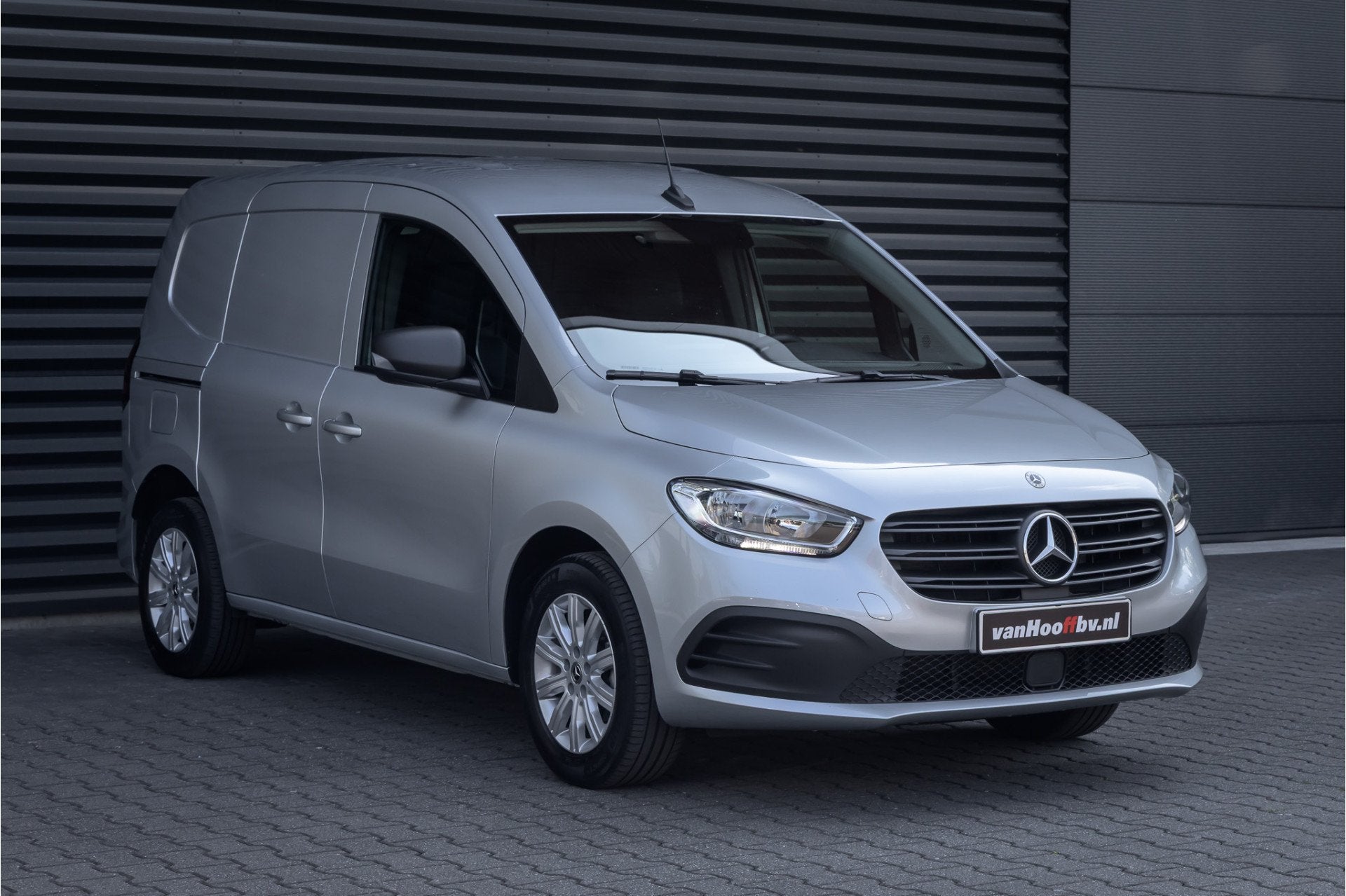 Mercedes-Benz Citan 108 CDI L1 Pro Helvietzilver - Lichtmeta, Voorwielaandrijving, Stof, Gebruikt, 4 cilinders