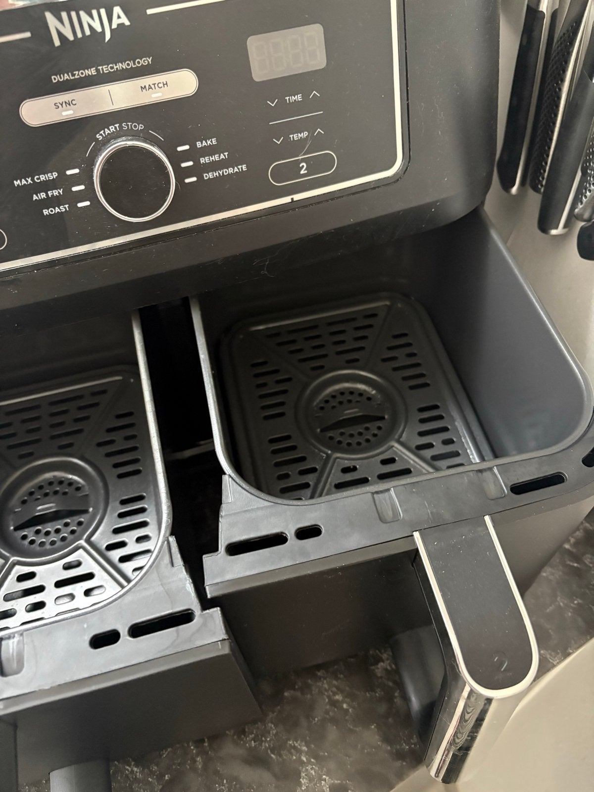 Ninja Foodi MAX Dual Zone Airfryer AF400EU, Witgoed en Apparatuur, Airfryers, Zo goed als nieuw, Airfryer XXL, 1500 gram of meer