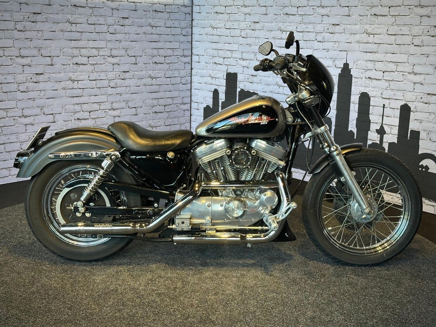 Harley-Davidson XLH 883 SPORTSTER HUGGER (bj 1996), Laan van Vredenoord 33
2289 DA  RIJSWIJK, NL, Gebruikt, 883 cc, Meer dan 35 kW