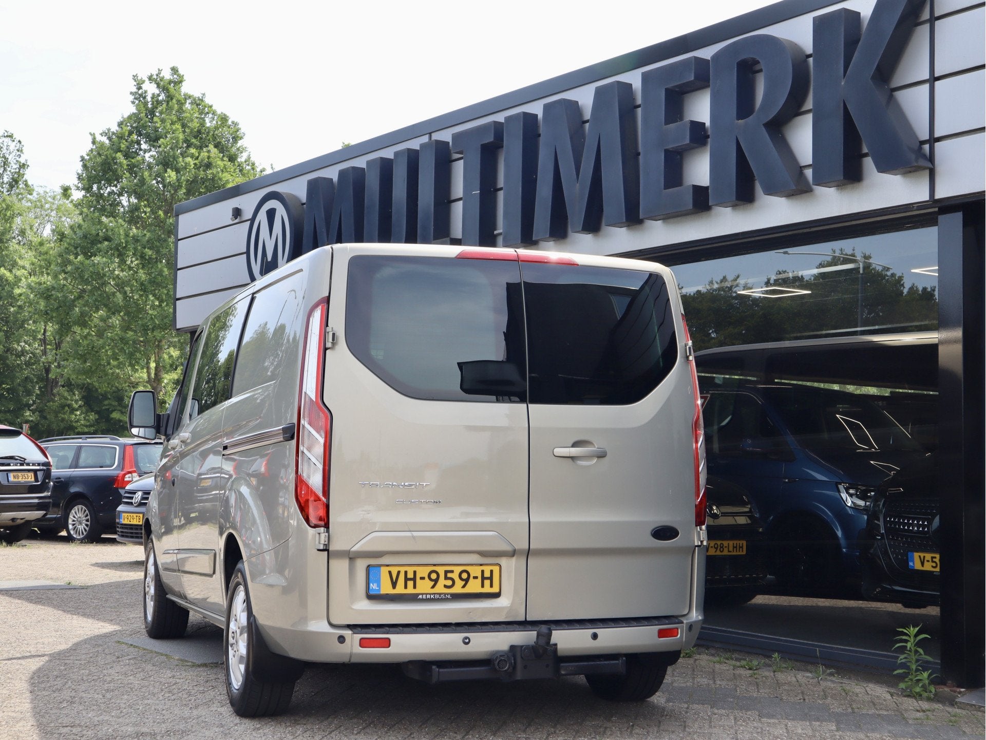 Ford Transit Custom 2.2 TDCI DUBBELE CABINE MARGE BTW VRIJ, Auto's, Bestelauto's, Voorwielaandrijving, Euro 5, Stof, Gebruikt