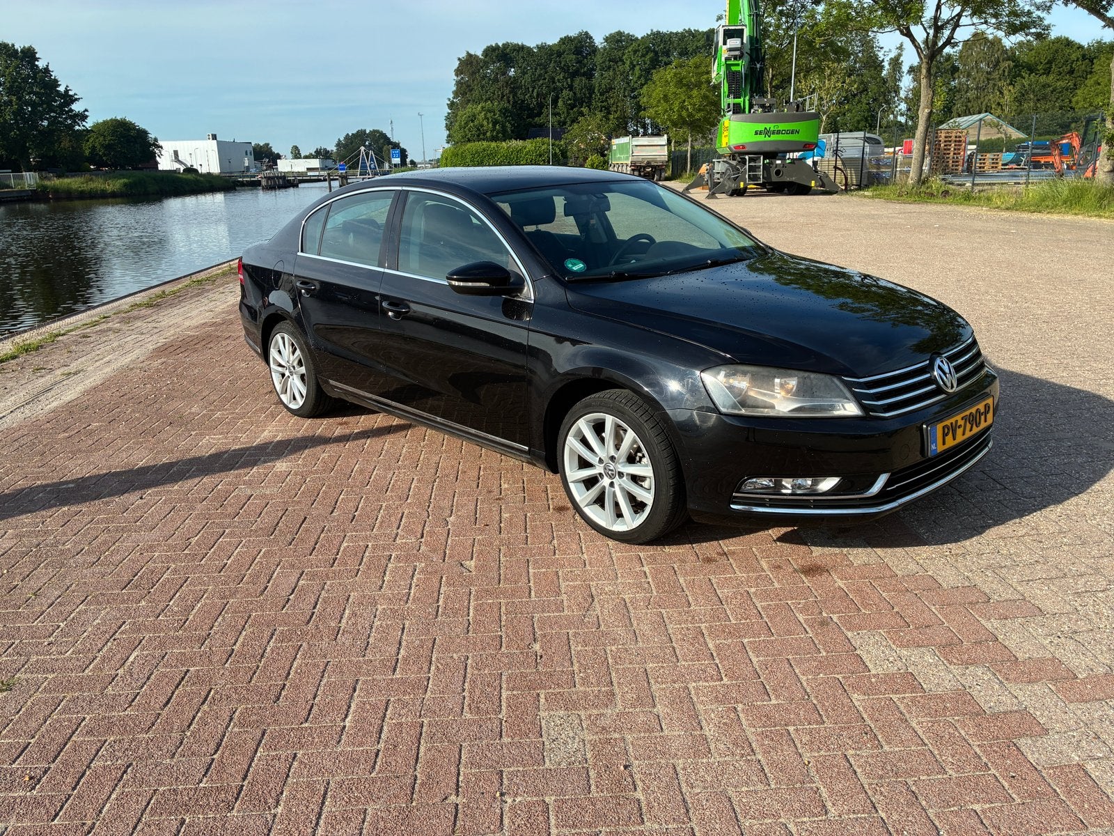 Volkswagen Passat 1.4 TSI 118KW AUT 2013 Zwart, 1408 kg, 4 cilinders, 160 pk, Zwart
