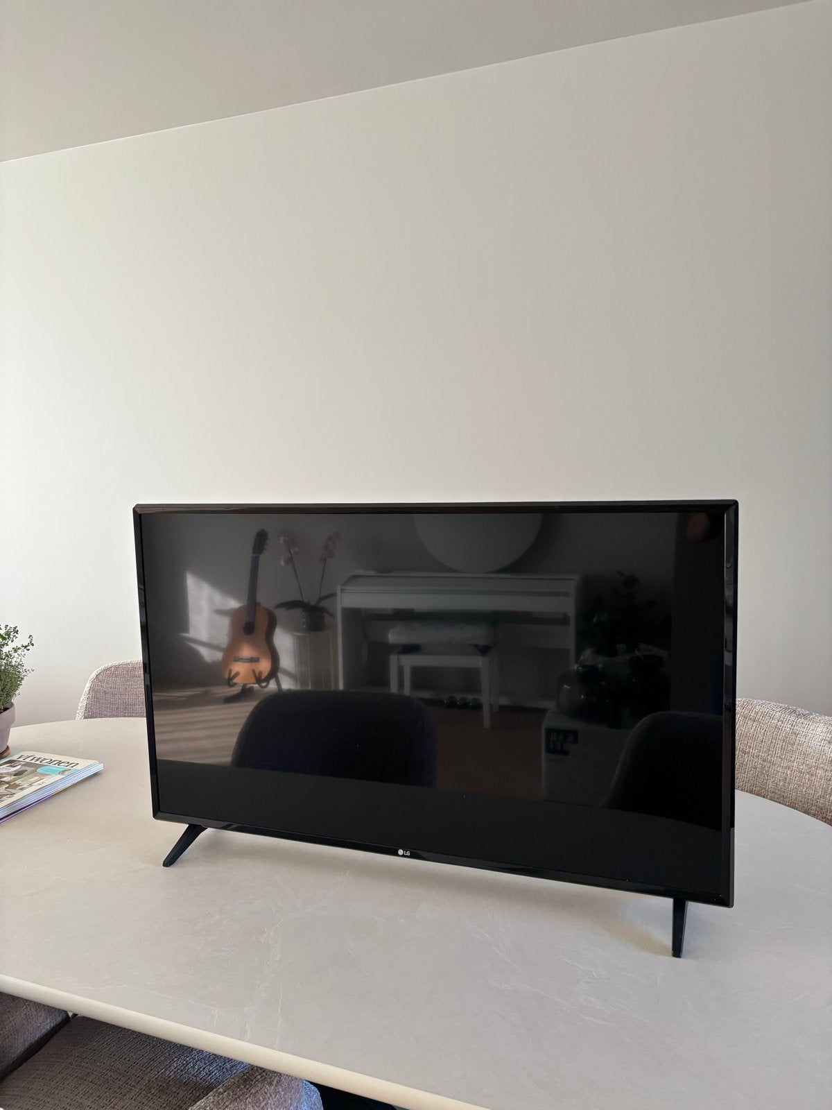 LG Smart TV - 42 inch, Ophalen, Zo goed als nieuw, LG, Smart TV