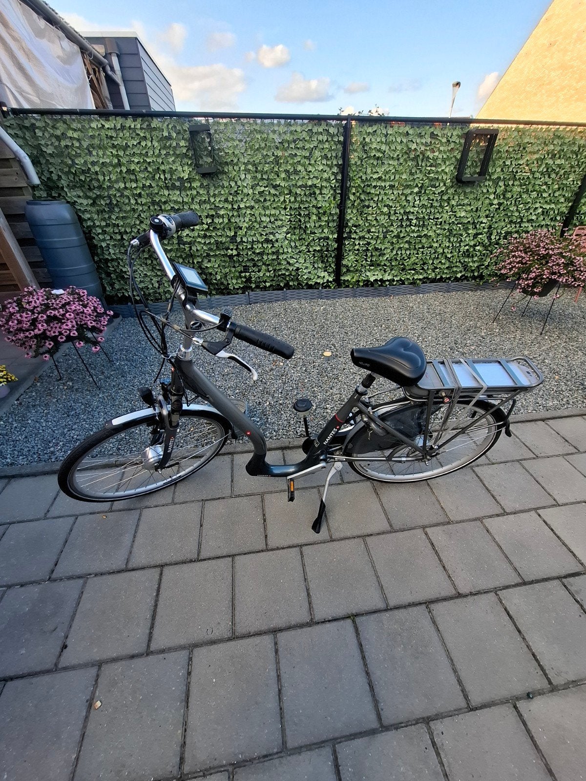 Stella Nantes elektrische fiets - 2225 km, Fietsen en Brommers, Elektrische fietsen, Ophalen, Zo goed als nieuw, Overige merken