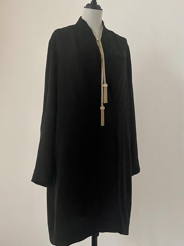 COS M38 robe manteau, jurk -cardigan van 100% silk / zijde., Maat 38/40 (M), COS, Zwart, Nieuw
