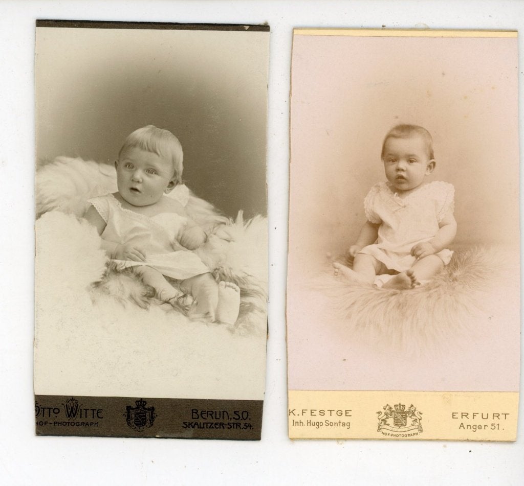 R38; Twee bijgeknipte CDV foto,s, Verzenden, Voor 1940, Gebruikt, Foto
