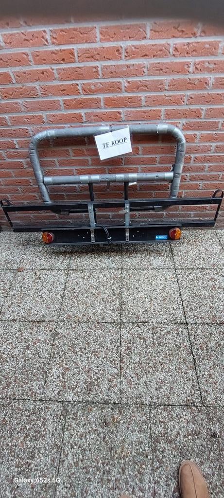 Stevige fietsendrager voor trekhaak - Gebruikt, Auto diversen, Fietsendragers, Gebruikt, Trekhaakdrager, 2 fietsen, Elektrische fiets