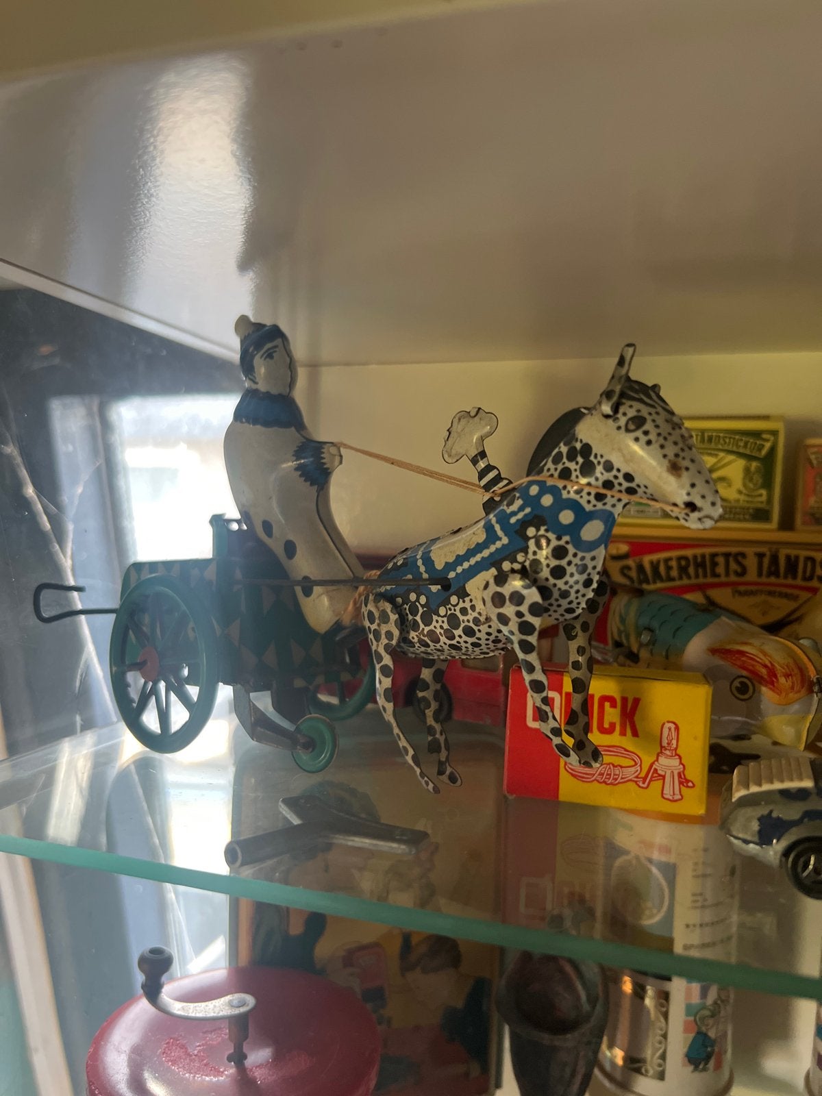 Antiek blikken speelgoed: Paard en wagen met figuur, Antiek en Kunst, Ophalen of Verzenden