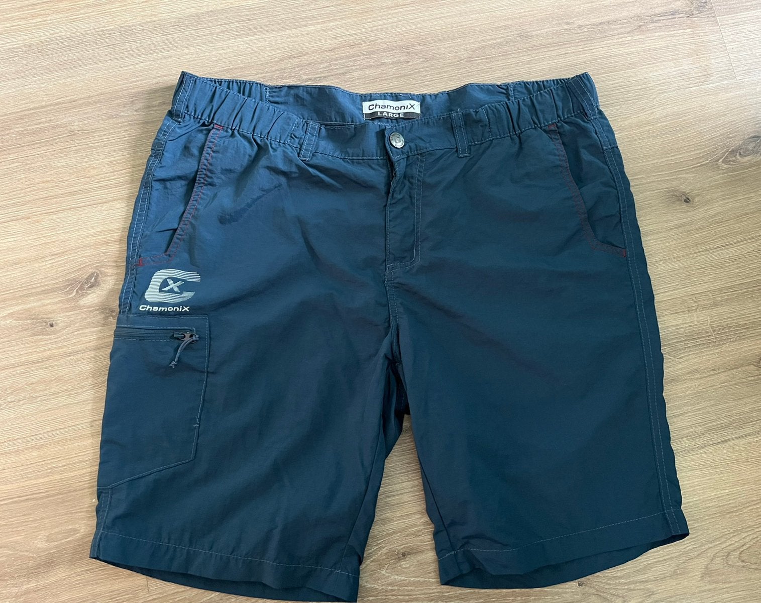 Korte broek Chamonix maat L, Ophalen of Verzenden, Zo goed als nieuw, Maat 52/54 (L), Blauw