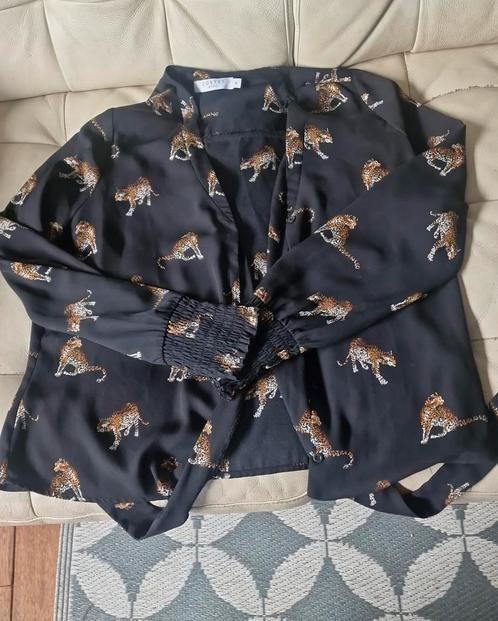 Zwarte Costes blouse met panters maat M, Ophalen of Verzenden, Zo goed als nieuw, Zwart
