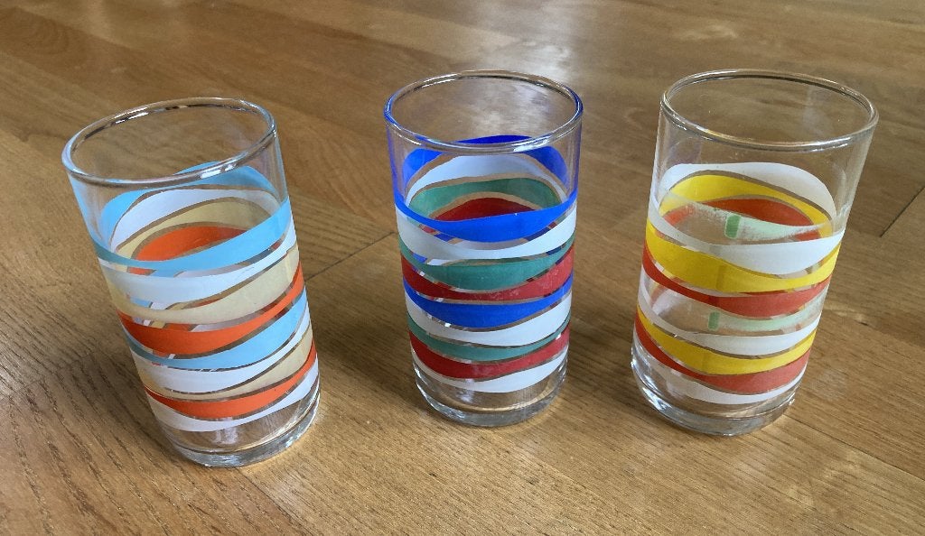 Limonadeglas kleurrijk 3 stuks vintage, Ophalen of Verzenden, Gebruikt, Frisdrankglas