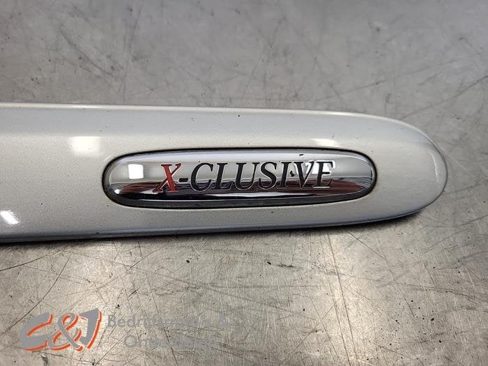 Sierstrip van een Mercedes Vito, Gebruikt, -, Ophalen of Verzenden, -