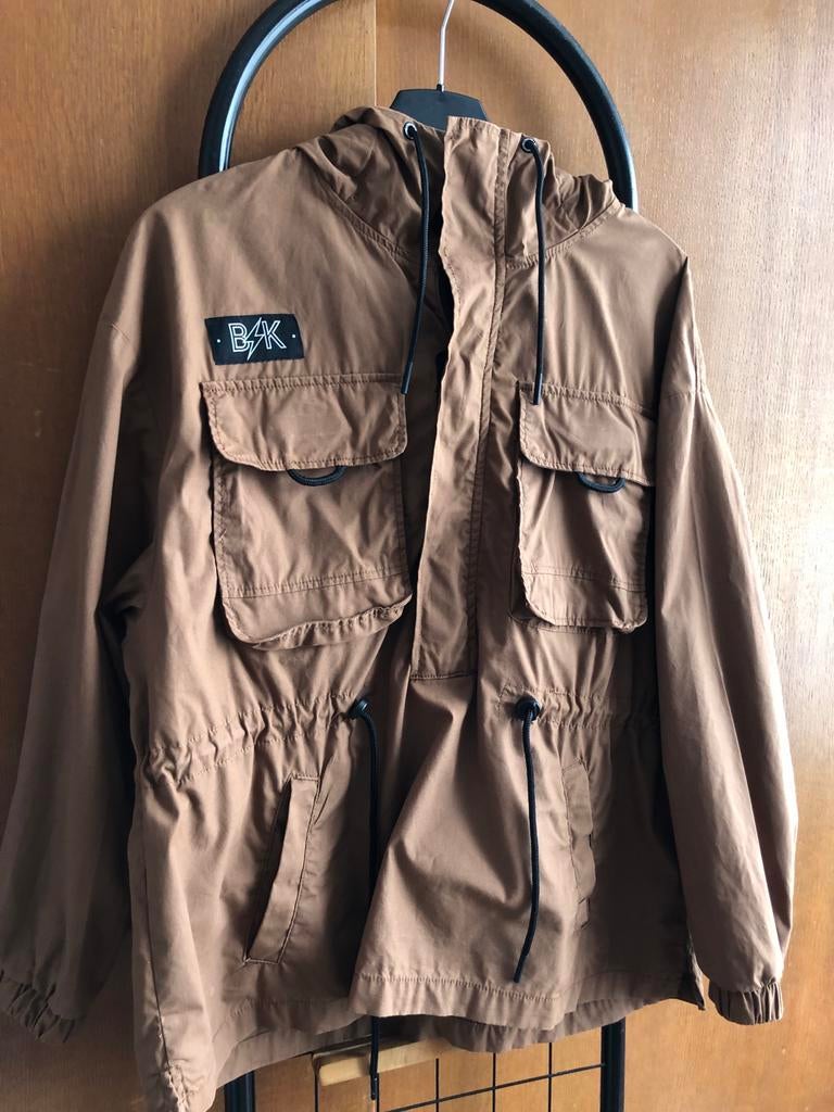 Anorak van Bershka, Ophalen of Verzenden, Zo goed als nieuw, Maat 52/54 (L), Bruin