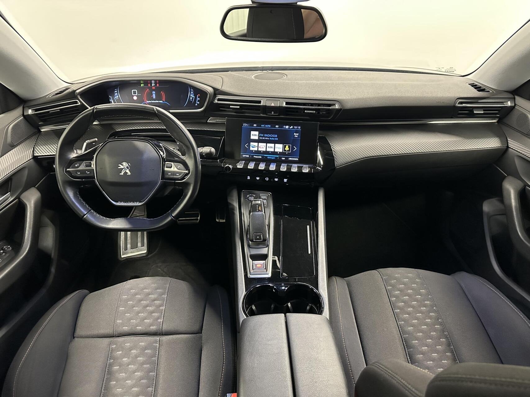 Peugeot 508 SW 1.2 PureTech Blue Lease Active CAMERA CARPLAY, Auto's, 745 kg, Stof, Gebruikt, 1199 cc