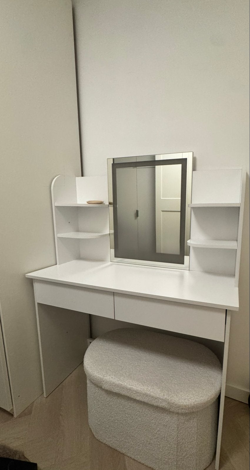 Witte make-up tafel met spiegel- verlichting en opbergruimte, Ophalen of Verzenden, Zo goed als nieuw, Hout, 100 tot 150 cm
