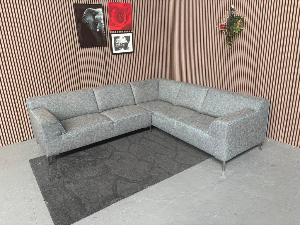 GRATIS LEVERING Montel Fresh Hoekbank 275x250 GEREINIGD, Huis en Inrichting, Banken | Bankstellen, 250 tot 300 cm, Hoekbank, Ophalen of Verzenden