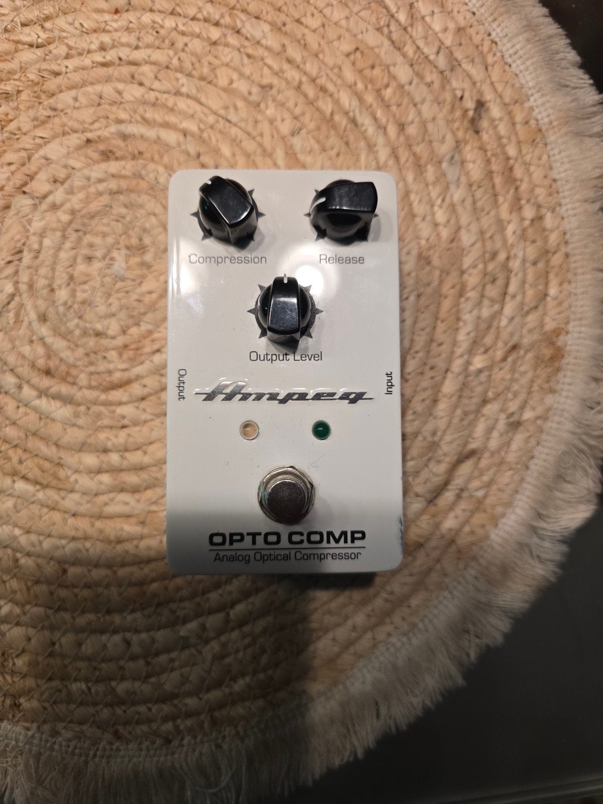 Ampeg Optocomp - Analoge Optische Compressor, Muziek en Instrumenten, Effecten, Gebruikt, Compressor, Ophalen of Verzenden