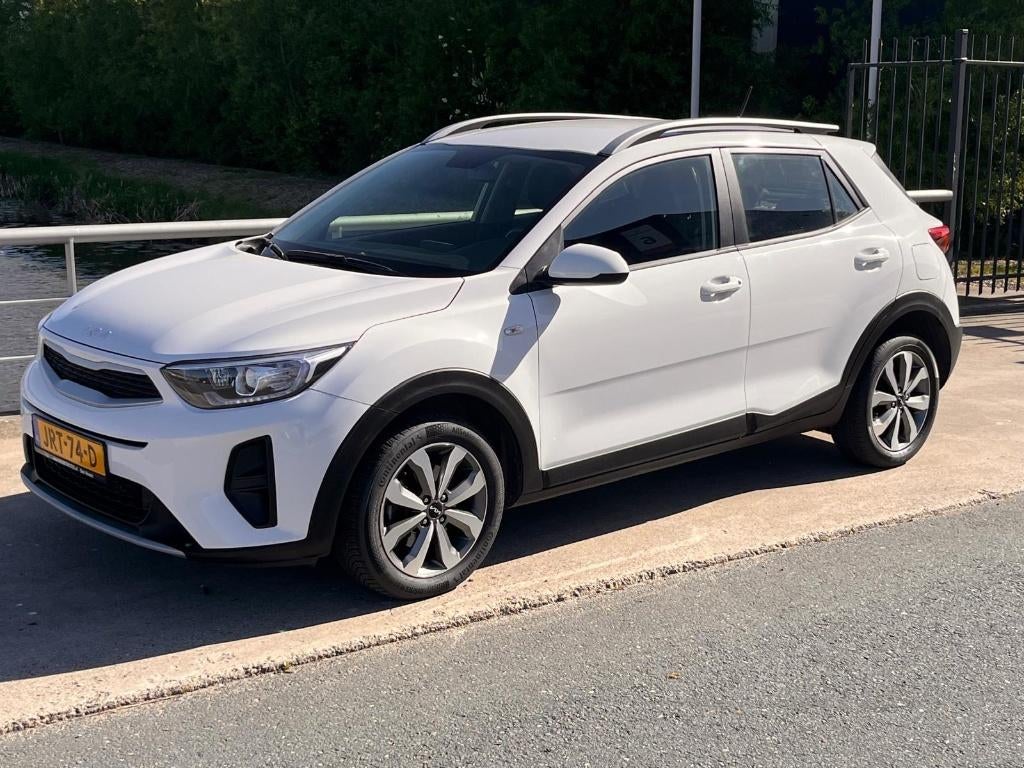 Kia Stonic 1.0 T-gdi 100pk 2024, dynamicline, apple carplay, Voorwielaandrijving, Euro 6, 1095 kg, Wit