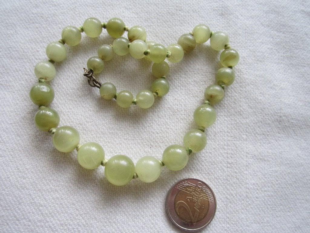 55.Schitterende oude ketting, groene onyx, zilver slot,42 cm, Sieraden, Tassen en Uiterlijk, Antieke sieraden, Ophalen, Overige materialen