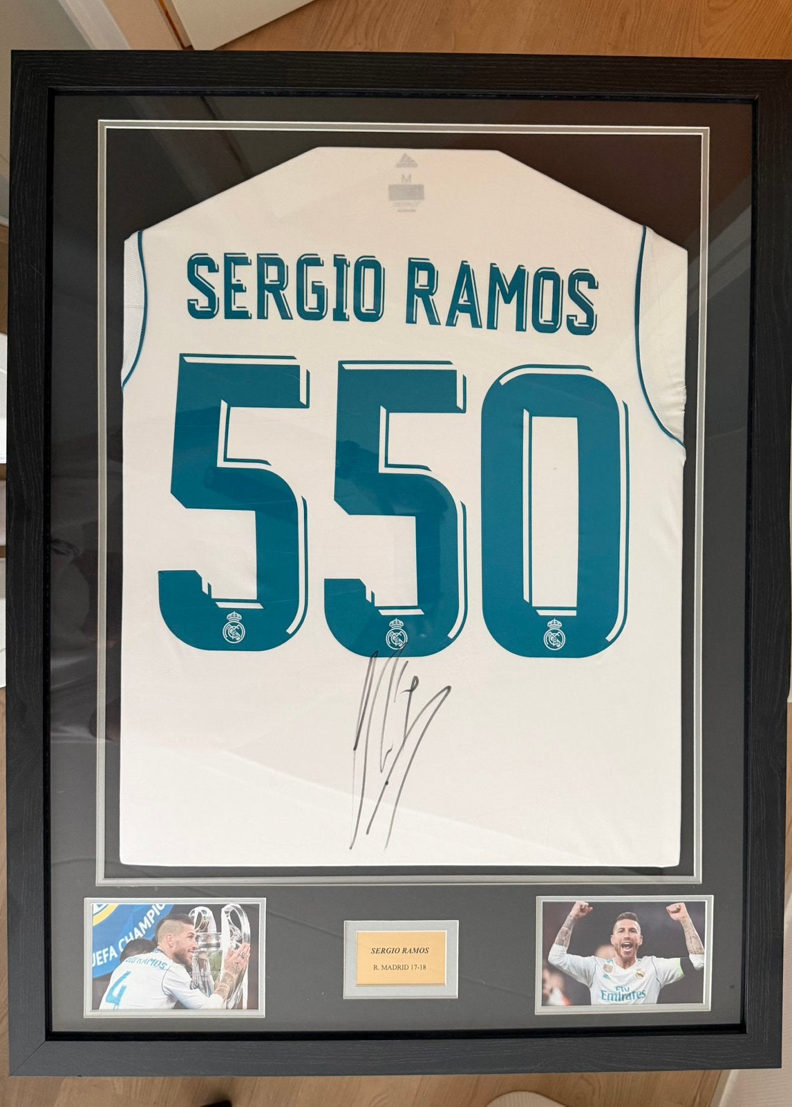 Sergio Ramos gesigneerd shirt - 550 wedstrijden Real Madrid, Ophalen, Zo goed als nieuw, Buitenlandse clubs, Shirt