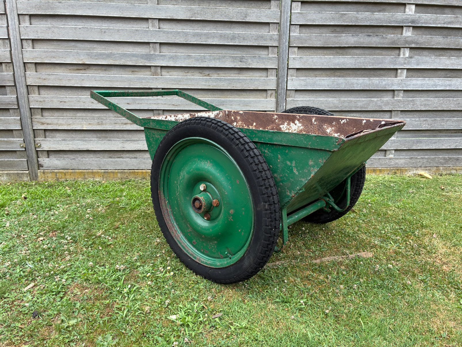Japanner kruiwagen beton bouw, Ophalen, Gebruikt