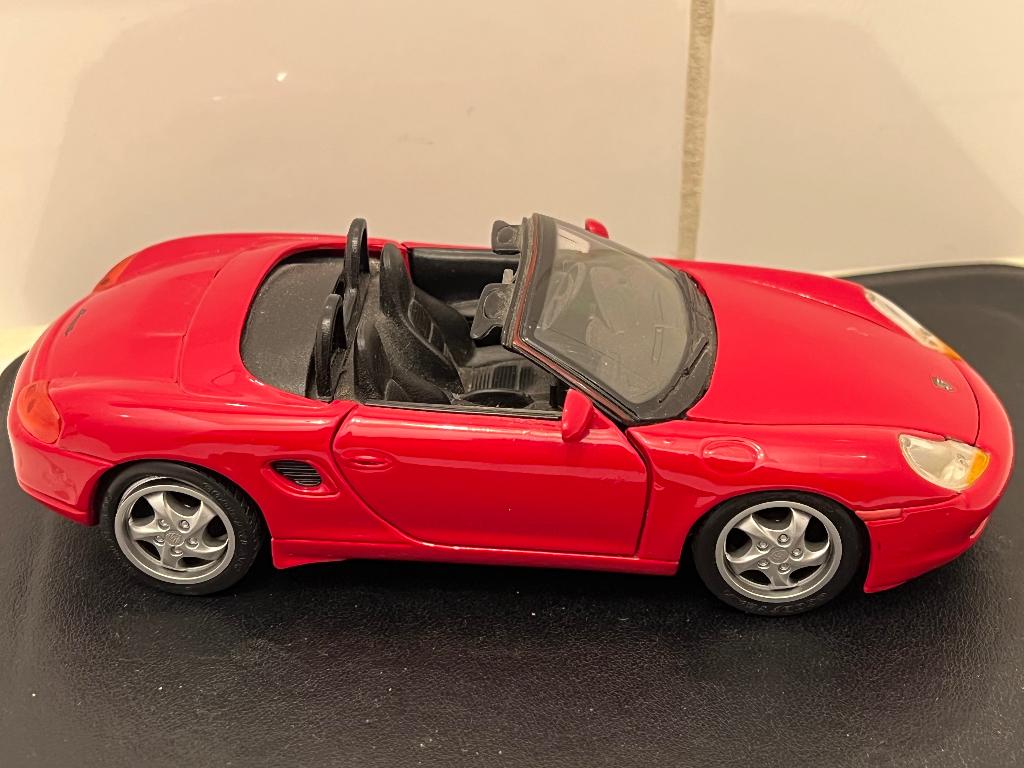 Maisto Porsche Boxster 1:24, Ophalen of Verzenden, Zo goed als nieuw, Auto, Maisto