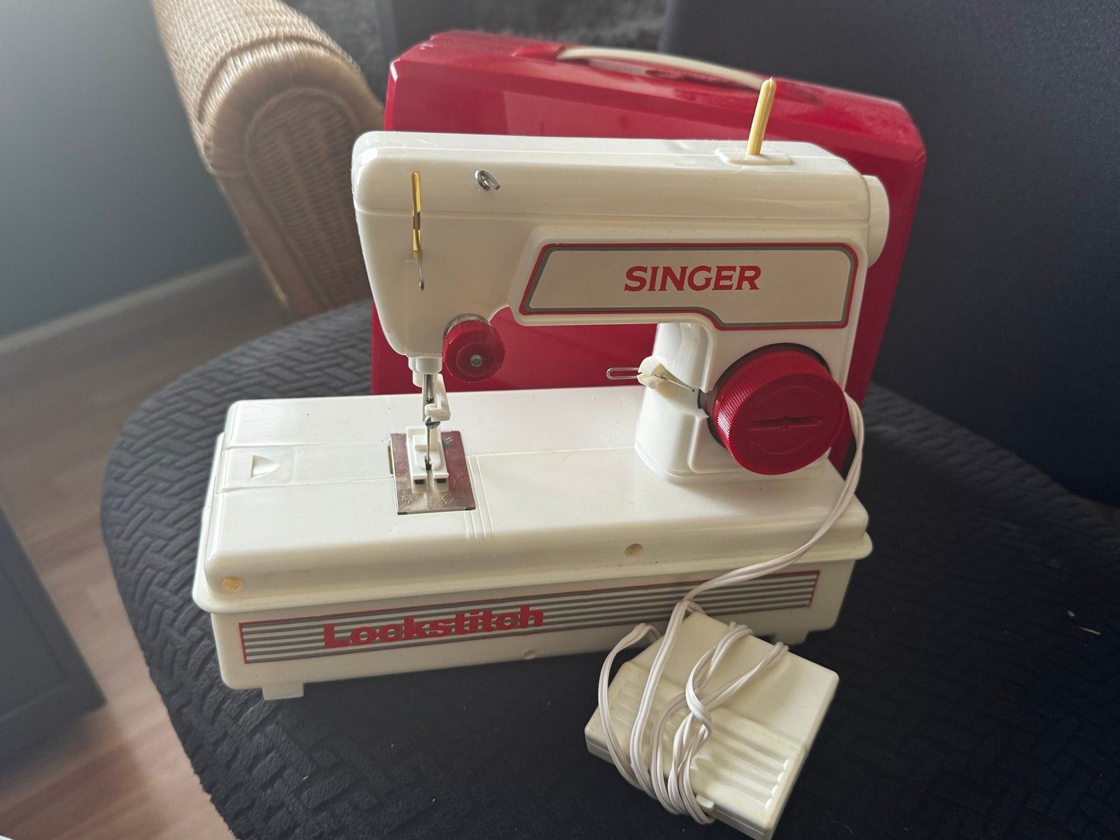 Vintage Singer Lockstitch Naaimachine uit de jaren '70, Antiek en Kunst, Ophalen of Verzenden