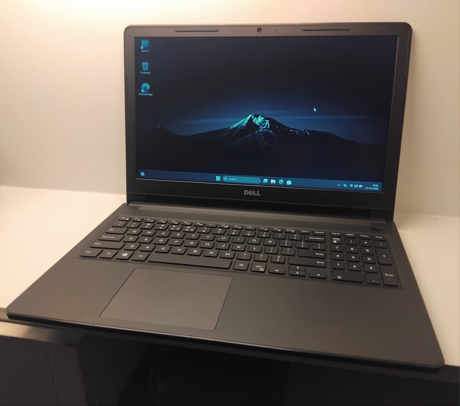 Dell Vostro | i3 | 8 GB | 128 SSD | 15,6 inch | w11 | Office, Computers en Software, Dell Vostro, 2 tot 3 Ghz, 8 GB, Refurbished