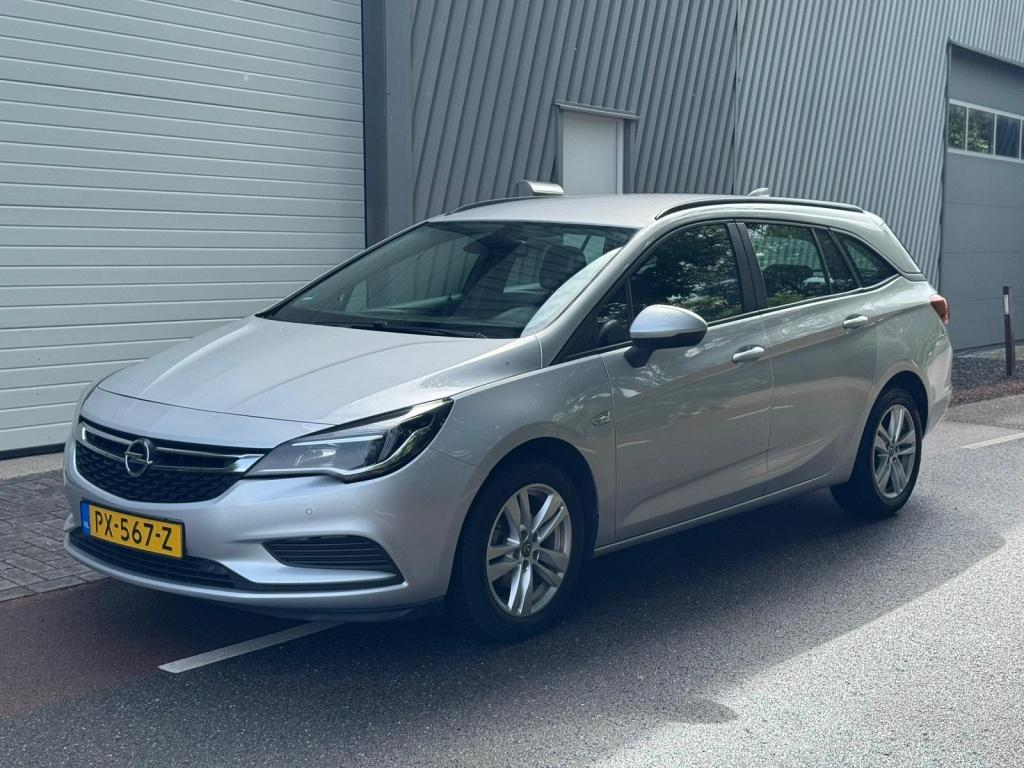 Opel Astra Sports Tourer 1.0 Online Edition (bj 2017), Gebruikt, Euro 6, 1178 kg, 620 kg