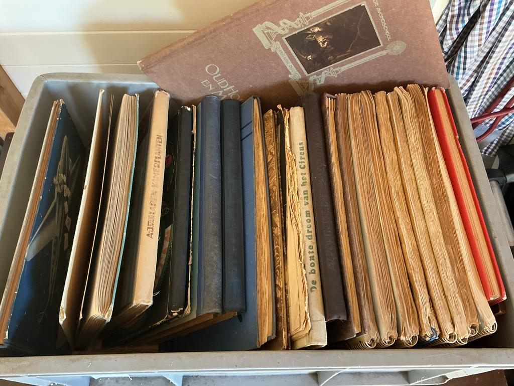Plaatjesalbums ,Paulus ,reclameboeken ,etc, Ophalen of Verzenden, Zo goed als nieuw