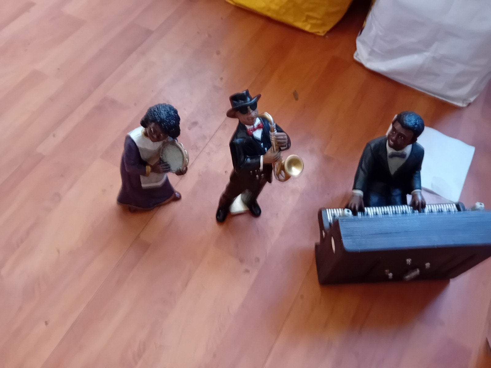 muziekkanten zeer uitgebreide zet met muziek doos, Ophalen, Nieuw, Poppenhuis