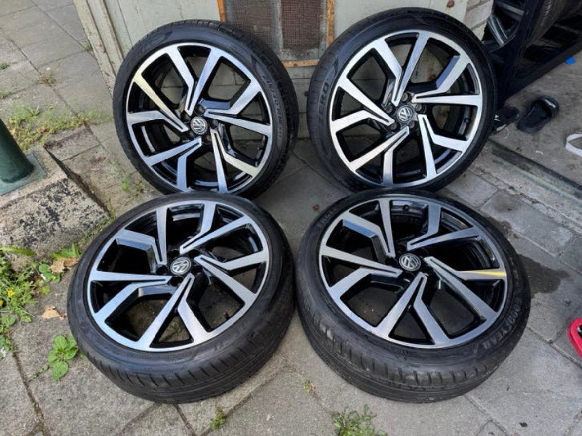 Origineel Vw Brescia Polo velgen  GTI R 2G 5x100 215 40 18, 18 inch, Total Car Expert, Totalcarexpert@hotmail.com, Ophalen of Verzenden